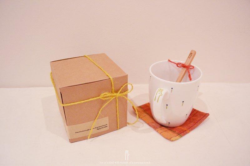 new!✭粗手工手繪咖啡/牛奶陶瓷杯(水玉II款) - 咖啡杯 - 其他材質 白色