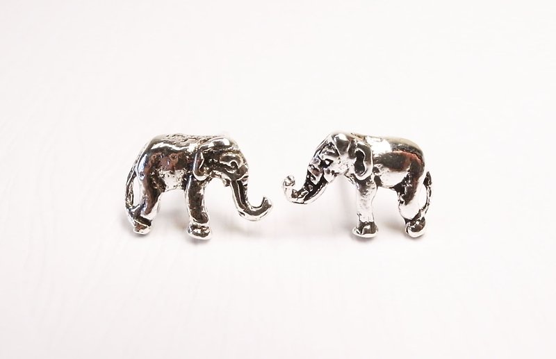 "Er Mao Silver" [Pure Silver Elephant Earrings] (No. 37-0010) - Earrings & Clip-ons - Other Metals 