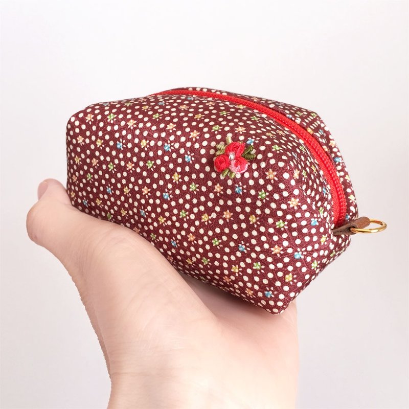 Pouch with Japanese traditional pattern, Kimono (Small) - Toiletry Bags & Pouches - Other Materials Brown