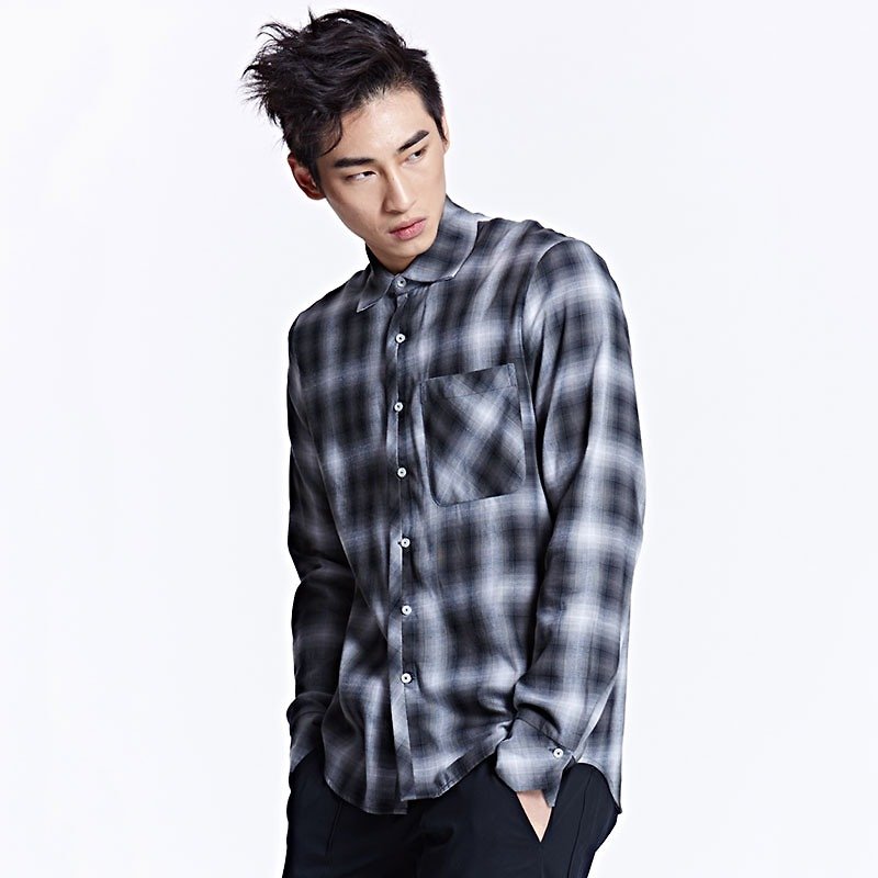 [Clear] Collagen Gradient Plaid Shirt Gray - Men's Shirts - Other Materials Gray