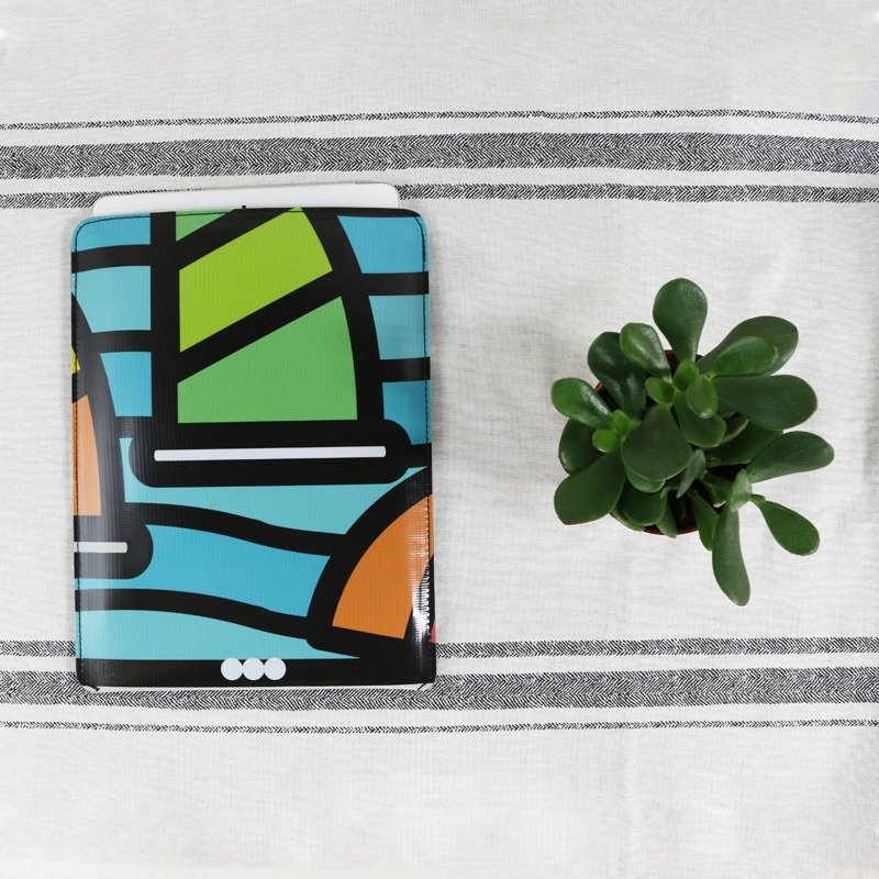 Snupped limited commodity percent off Snupped SpaceGlove Tablet Cover - Actually Boracay - เคสแท็บเล็ต - วัสดุอื่นๆ 