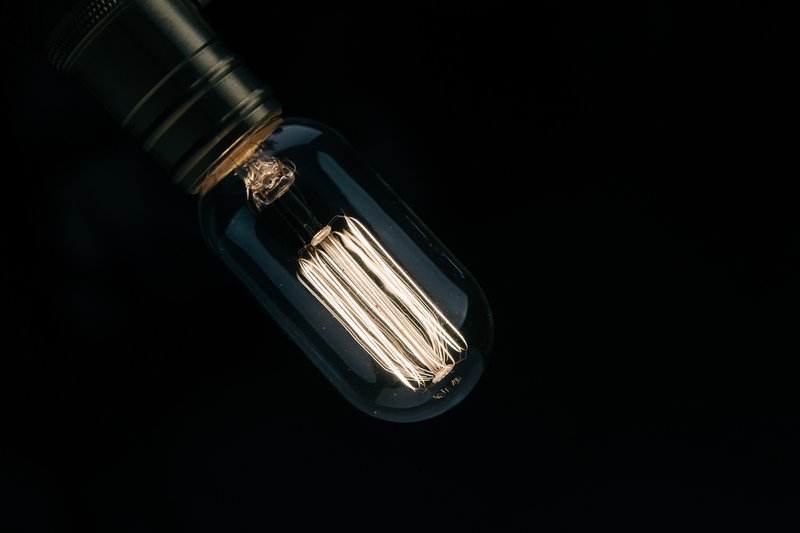 ▍勁空間設計 ▍小S型繞絲-愛迪生復古鎢絲燈泡 - 燈具/燈飾 - 玻璃 黃色