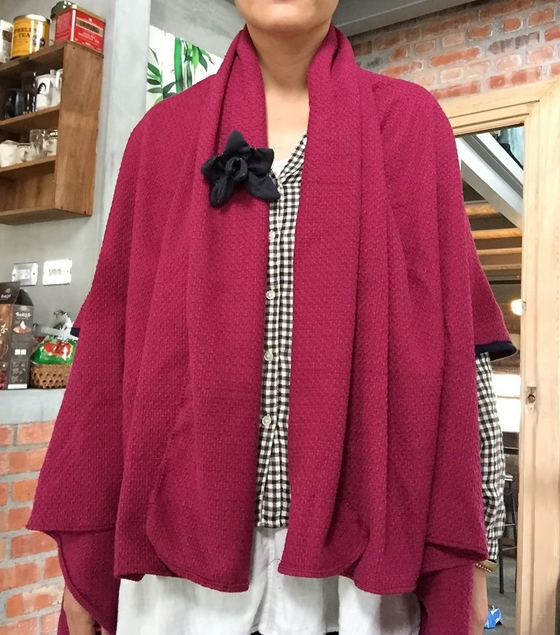 Only one! Handmade wool mix cotton dress purplish red cape-style coat thick knitting shawls - เสื้อแจ็คเก็ต - วัสดุอื่นๆ สีม่วง