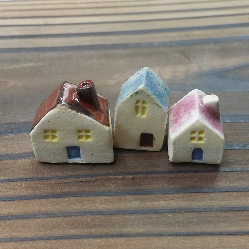 Dream Cottage - Clay series - Pottery & Ceramics - Other Materials Brown