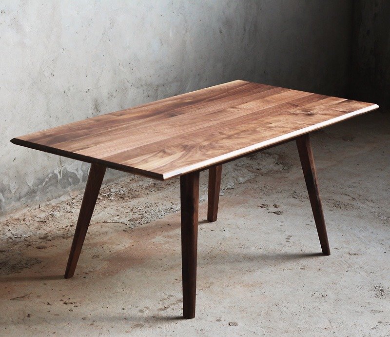 木材の瞬間がある - 西工房 - デザインの家具 - 木製コーヒーテーブル、ダイニングテーブル - 机・テーブル - 木製 ブラック
