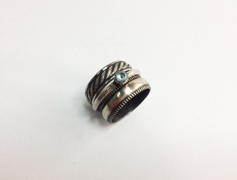 Moriana II · Sterling Silver Vintage Tri-Ring Ring | Moriana - แหวนทั่วไป - โลหะ ขาว