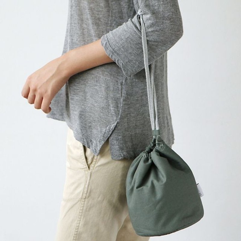 Dailylike- dumplings cotton pouch -05 grass green, E2D22961 - กระเป๋าถือ - ผ้าฝ้าย/ผ้าลินิน สีเขียว