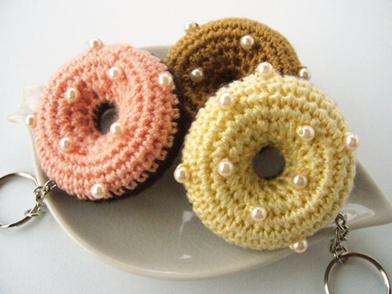 [Hand-knitted] Kawaii sweet ~~ Donut key ring - ที่ห้อยกุญแจ - วัสดุอื่นๆ สีนำ้ตาล