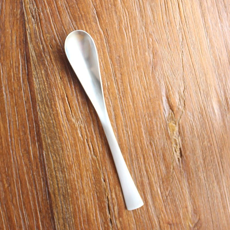【日本Shinko】日本製 愛丁堡系列-主餐匙(Good Desgin得獎商品) - 餐具/刀叉湯匙 - 不鏽鋼 銀色