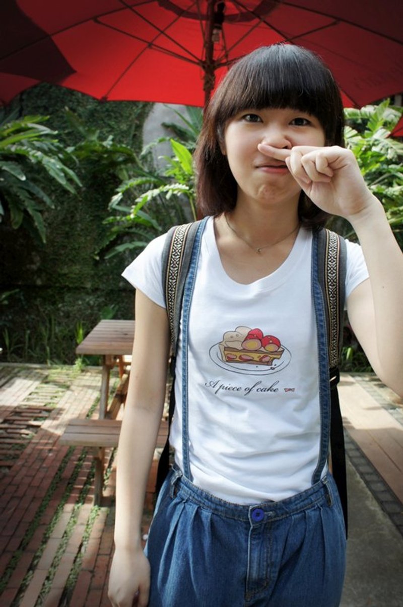 A piece of cake 蛋糕 T-shirt - 女 T 恤 - 棉．麻 