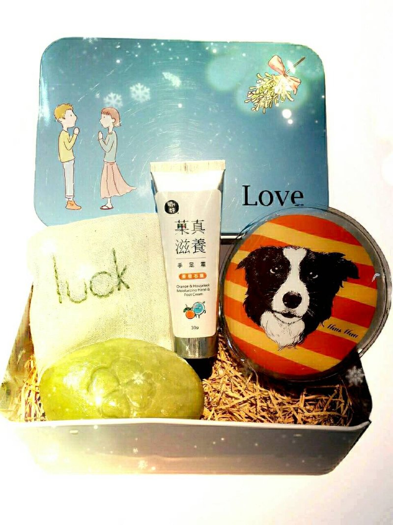 Just love kawaii warm winter gift (Nuannuan Bao, hand cream, soap) - Soap - Other Materials 