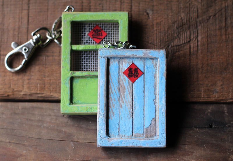 Mini old door ㅠ keychain/blue - Charms - Wood Blue
