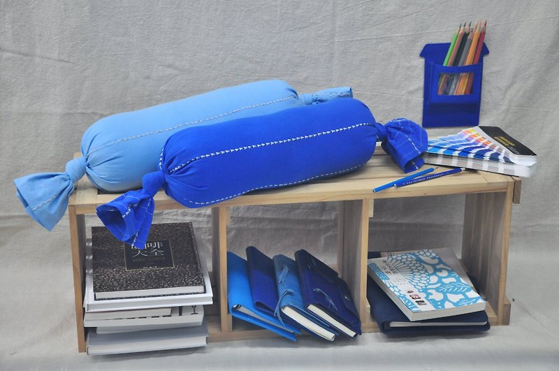 療癒系生活良品：糖果抱枕(藍色組合) - 枕頭/抱枕 - 其他材質 藍色
