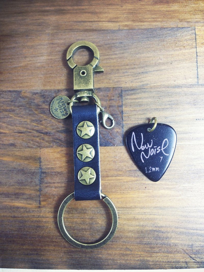 NEW NOISE - STUD LEATHER KEY RINGS - Charms - Other Materials Black
