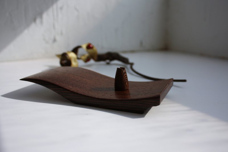 Wenge wood multi-purpose medium incense plate - จานเล็ก - วัสดุอื่นๆ สีนำ้ตาล