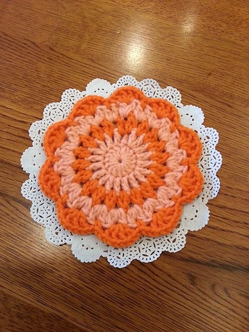 【Knitting】Flower Coaster-Waltz of Dark Orange and Light Orange - ที่รองแก้ว - วัสดุอื่นๆ สีส้ม