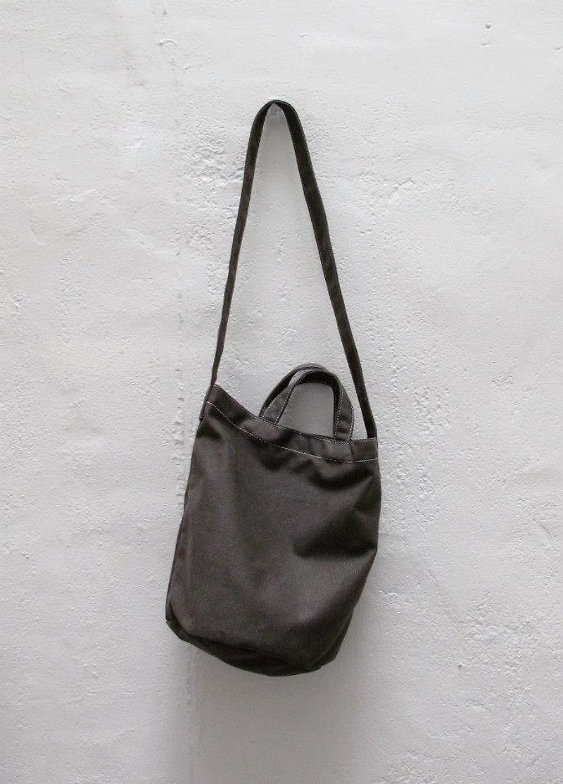 Henri Utility Shoulder Bag - กระเป๋าแมสเซนเจอร์ - วัสดุอื่นๆ 