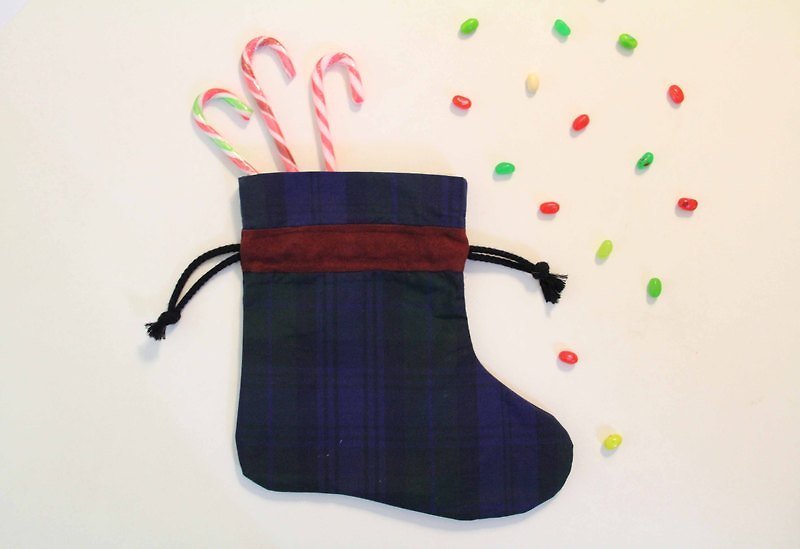 You can go out Bag | not fancy | Christmas stockings | Drawstring | Christmas gifts | gift exchange - กระเป๋าเครื่องสำอาง - ผ้าฝ้าย/ผ้าลินิน 