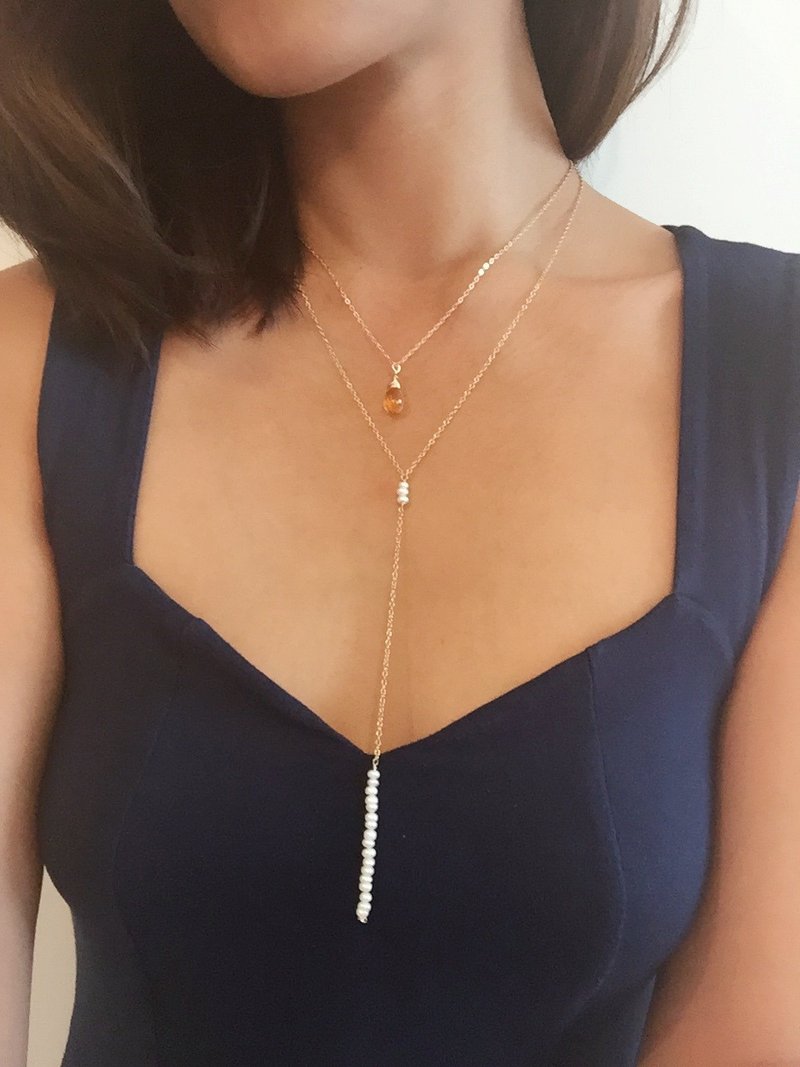 { 微微小性感 } 淡水珍珠Y字項鍊 // Lariat Necklace // 14K 注金 - 項鍊 - 其他金屬 金色