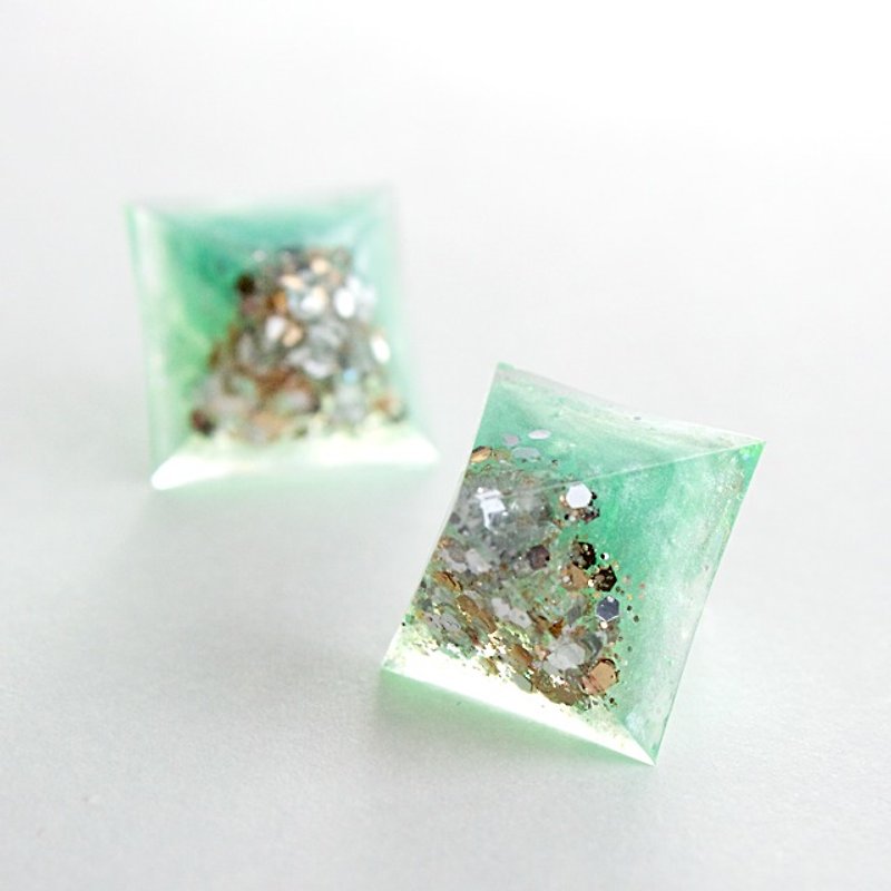 Pyramid earrings (tundra disco) - Earrings & Clip-ons - Other Materials Green