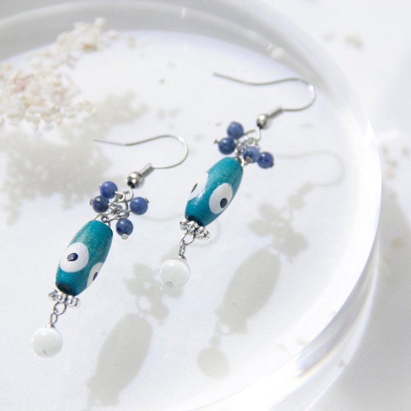 Danhai Series / Four Colors Small Roll Blue-Cat's Eye Lapis Stone Wood Bionic Earrings - Earrings & Clip-ons - Gemstone Blue