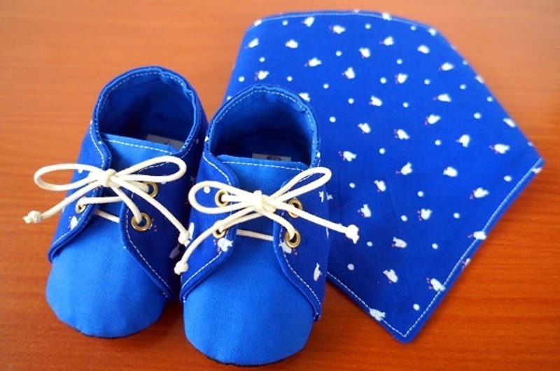 Cute triangle scarf / baby shoes / toddler shoes / canvas shoes full moon gift month gift box customization - Bibs - Other Materials Blue