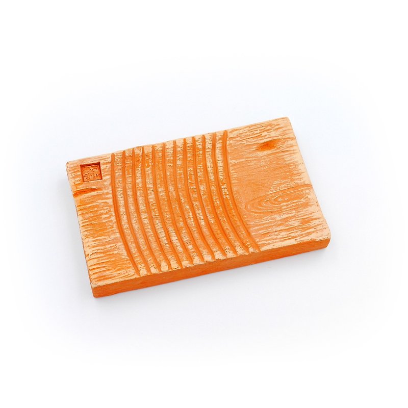 Traditional washboard brick-carved soap dish