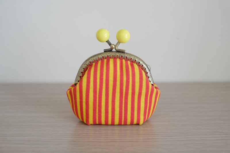 CaCa Crafts | colorful striped 8.5cm mouth gold package [red] - Coin Purses - Other Materials Red