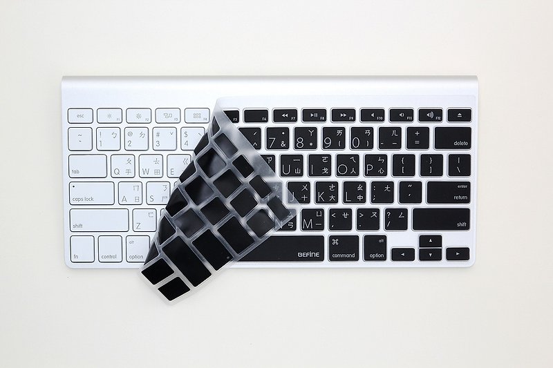 BEFINE MAC 專用鍵盤保護膜黑底白字 (8809305222689) - 平板/電腦保護殼/保護貼 - 其他材質 黑色