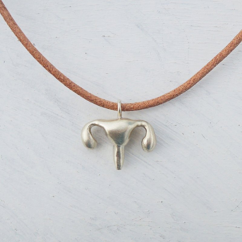 organs - uterus silver pendant with leather necklace - สร้อยคอ - โลหะ สีเทา