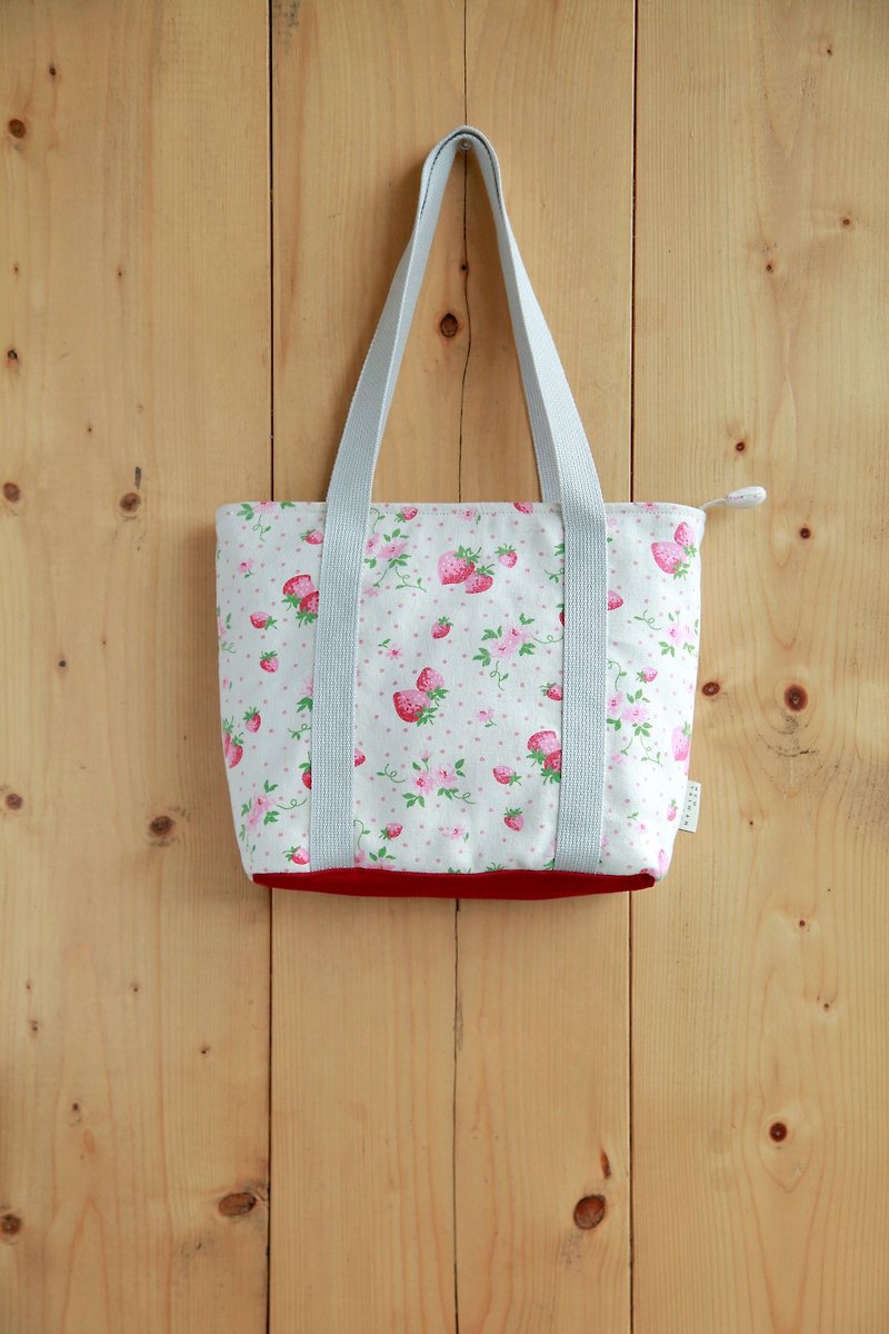 [Classic shoulder bag] gift selection - strawberry green inside - กระเป๋าแมสเซนเจอร์ - วัสดุอื่นๆ 