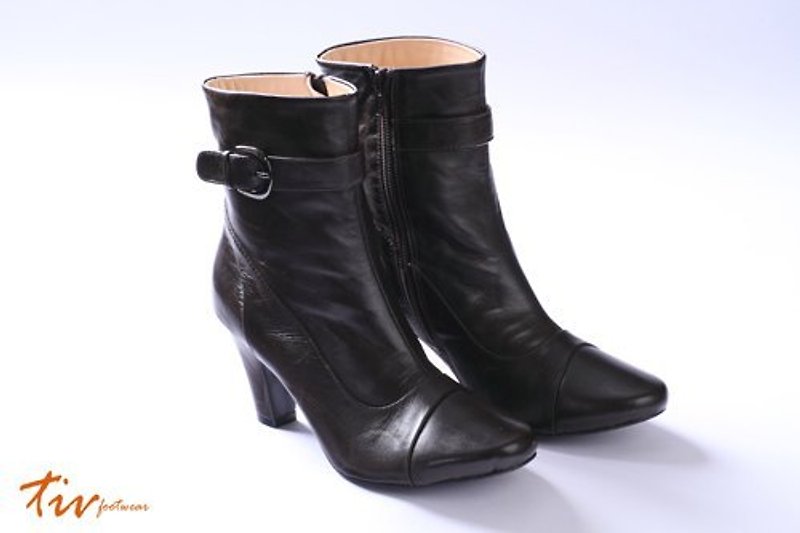 Coffee simple leather buckle short boots - Women's Booties - Genuine Leather 