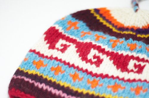 Valentine&amp;#39;s Day Gift Hand-knitted Pure Wool Hat/Flying Wool Hat/Knitted Hat-Eastern European Totem (One Piece Only)