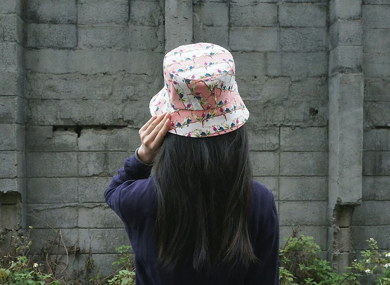 ☚ 繽紛系 _ 好春日漁夫帽 _ 粉嫩鸚鵡們 ☛ - Hats & Caps - Other Materials Pink