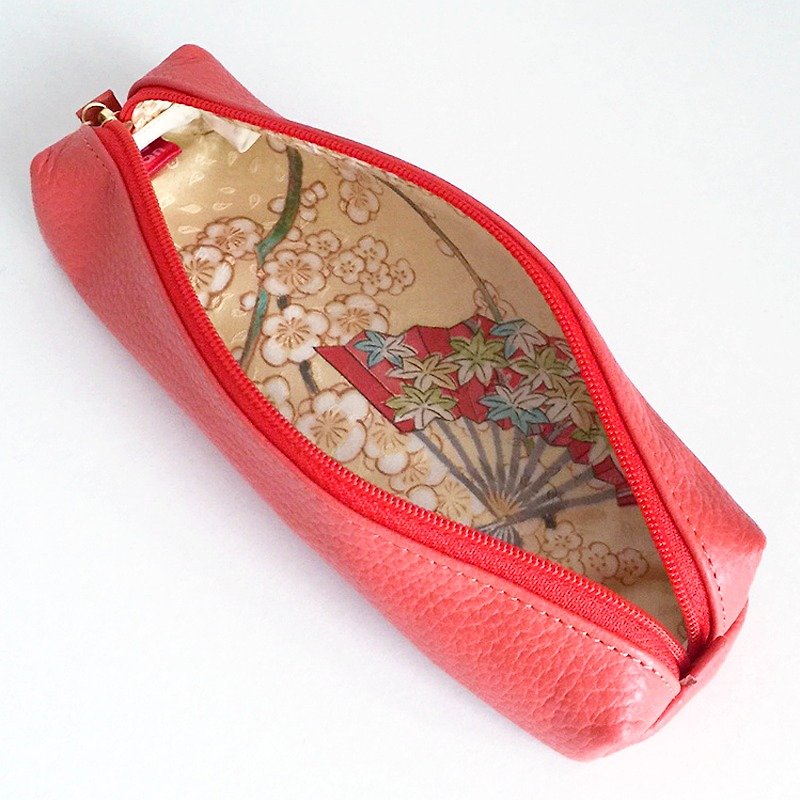 Leather pen case with Japanese Traditional pattern, Kimono - กล่องดินสอ/ถุงดินสอ - วัสดุอื่นๆ สึชมพู
