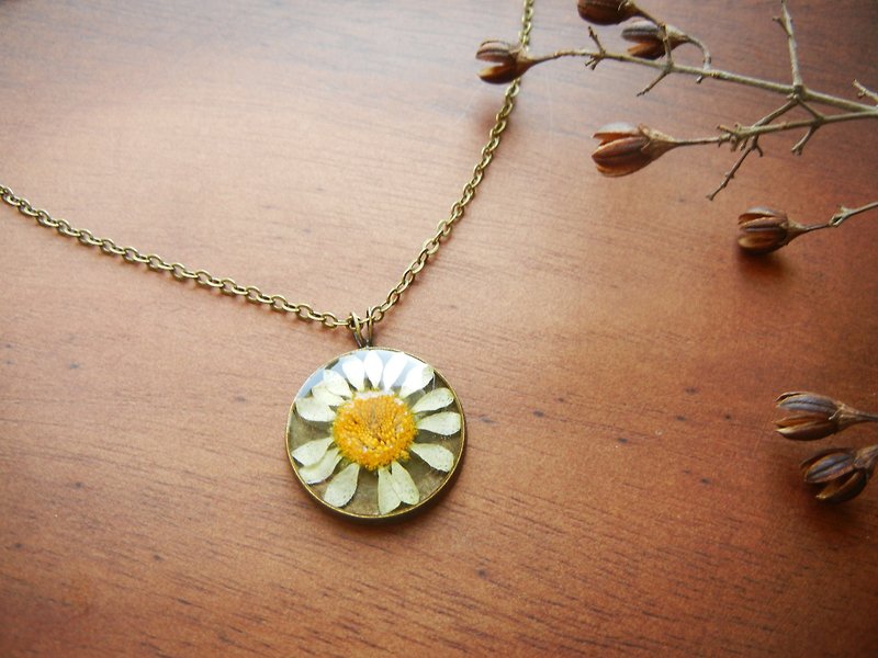 *coucoubird*little daisy flower necklace - สร้อยคอ - โลหะ ขาว