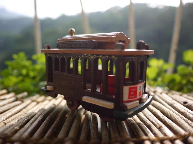 Modern_Times［Ｖintage﹑復古老件﹑舊物 專賣］POWELL & HYDE Sts 木造玩具小車車 - 擺飾/家飾品 - 木頭 咖啡色