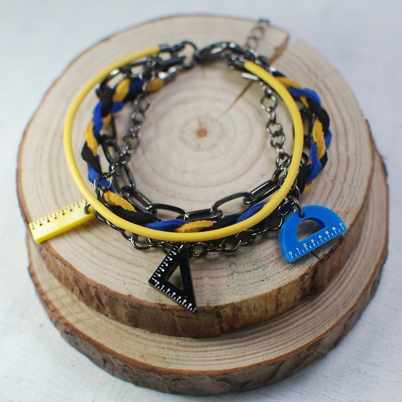 Multi-level triangle bracelet / ruler circular foot [graduation gift birthday gift] - Bracelets - Acrylic Black