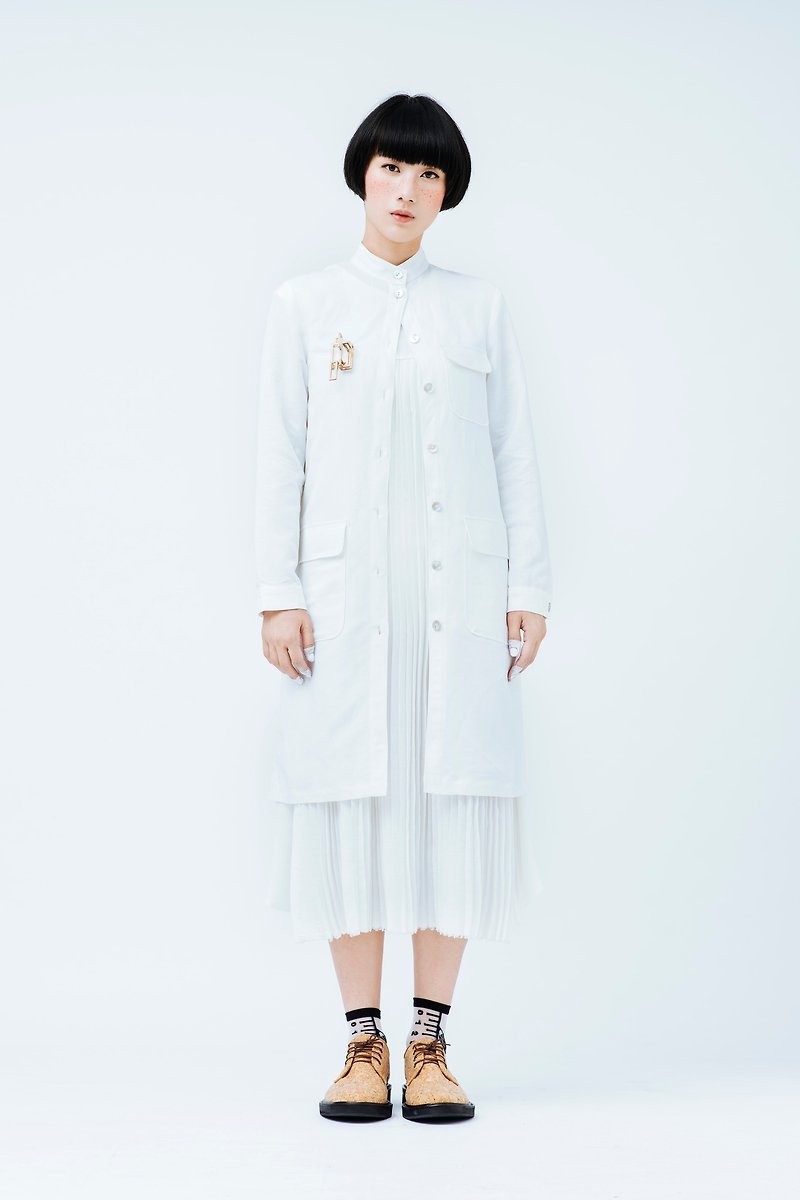 JUBY CHIU / hide the sun linen blouse pocket - Overalls & Jumpsuits - Other Materials White