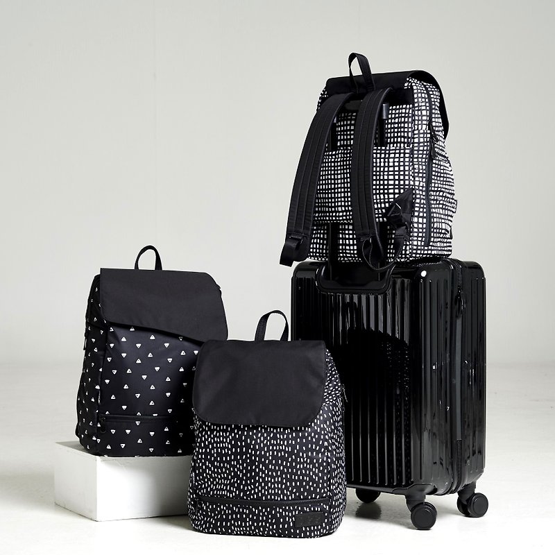 Diaper Backpack, Waterproof Nappy Bag, Geometric Backpack - กระเป๋าเป้สะพายหลัง - วัสดุกันนำ้ สีดำ