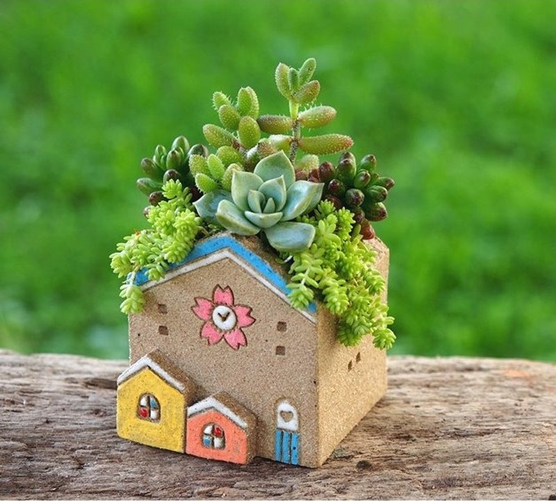 【花園小屋Garden】陶手作-浪漫花鐘糖果屋(S)/缺貨中 可訂製 /Ceramic House - 植物/盆栽/盆景 - 其他材質 