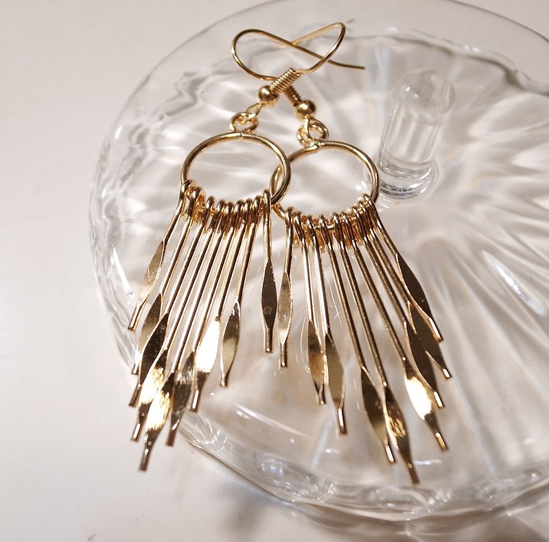 Naomi Gold Tassel Earrings - Earrings & Clip-ons - Other Metals Gold