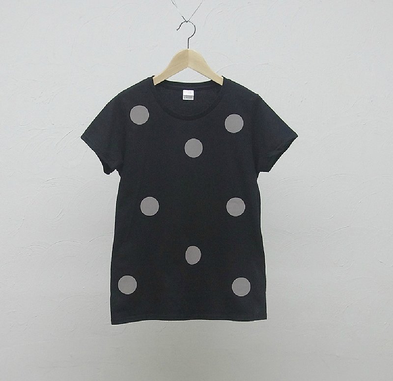 Reflective little cotton short-sleeved T-shirt T-shirt - imakokoni - เสื้อยืดผู้หญิง - ผ้าฝ้าย/ผ้าลินิน สีดำ