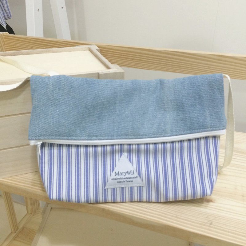 MaryWil Colorful Shoulder Bag-Denim/Stripe - กระเป๋าแมสเซนเจอร์ - กระดาษ สีน้ำเงิน