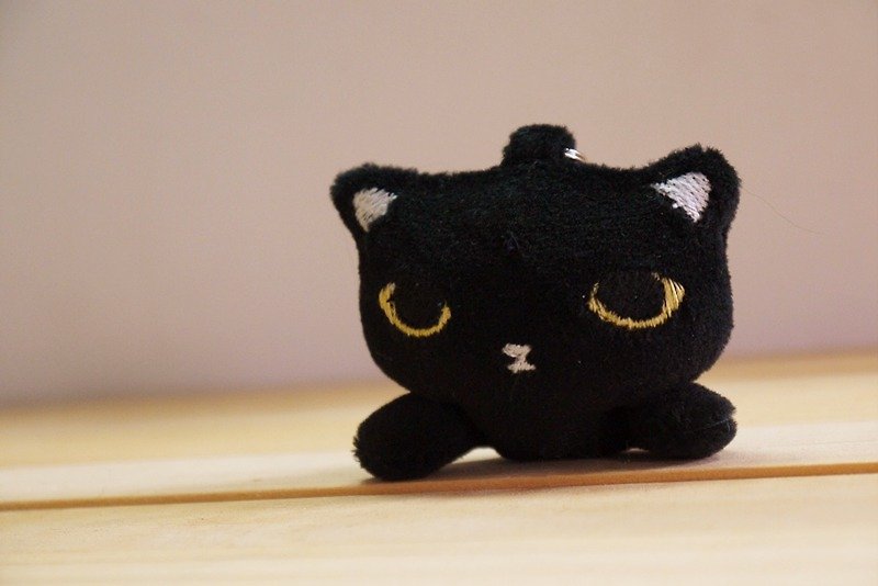 Lu halogen Bucute black cat family / birthday gift of choice / healing system / handmade / mobile phone strap - พวงกุญแจ - วัสดุอื่นๆ สีดำ