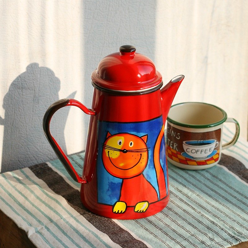 Smaltum Prague enamel coffee pot by the window and smiled _ eggplant red cat - Mugs - Enamel Red