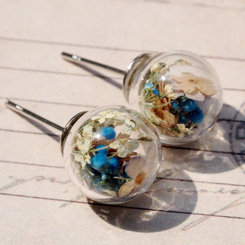 OMYWAY Handmade Dried Flower - Glass Globe - Earrings  1cm - Earrings & Clip-ons - Glass White