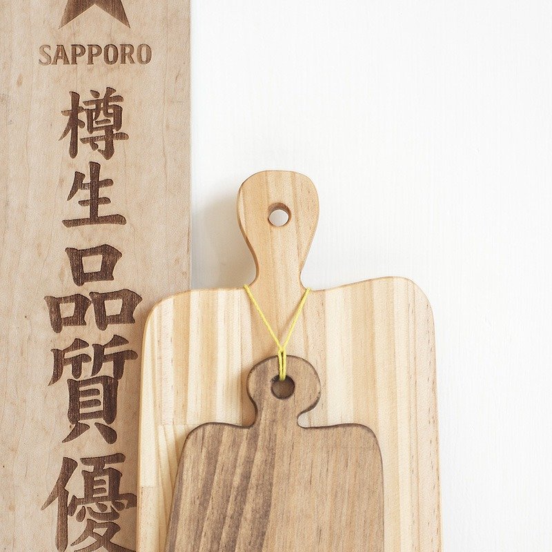 Handmade log cutting board - เครื่องครัว - ไม้ สีกากี