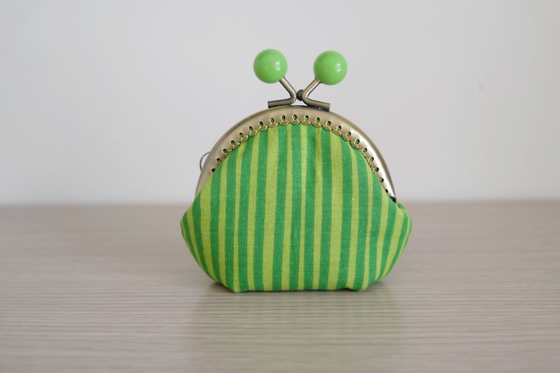 CaCa Crafts | colorful striped 8.5cm mouth gold package [Green] - กระเป๋าใส่เหรียญ - วัสดุอื่นๆ สีเขียว