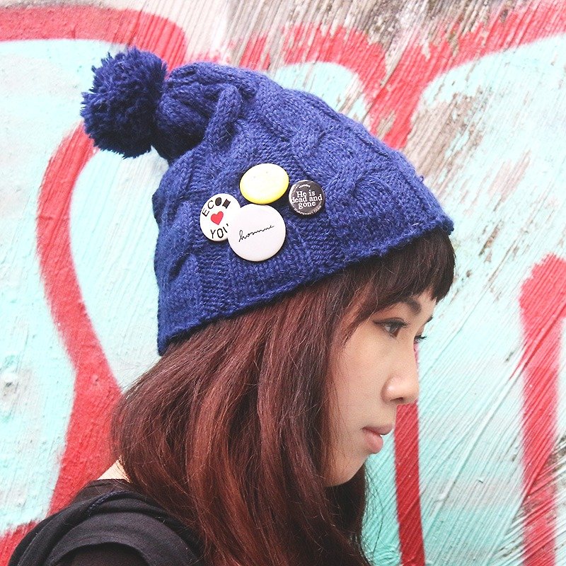 Araignee Design *Hand-made knitted wool hat-Beanie&Ball ball flower roll hat // navy blue, dark blue plain basic ball ball neutral boy style - หมวก - วัสดุอื่นๆ สีน้ำเงิน